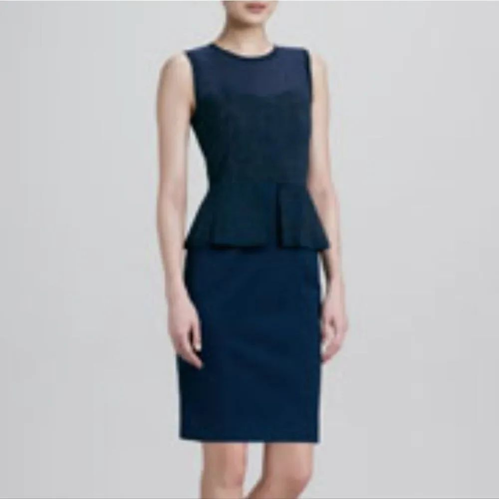 BRANDย NEW CONNECTED APPAREL SLEEVELESSโLACE TOPโDRESS
